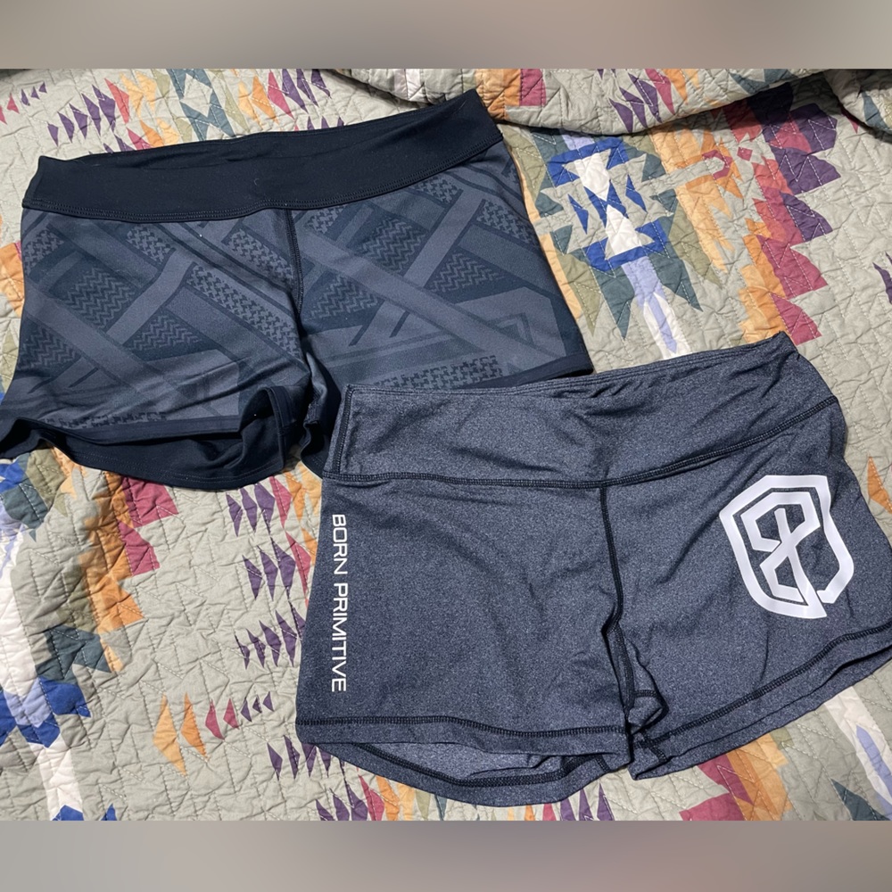 Born Primitive, Spandex shorts